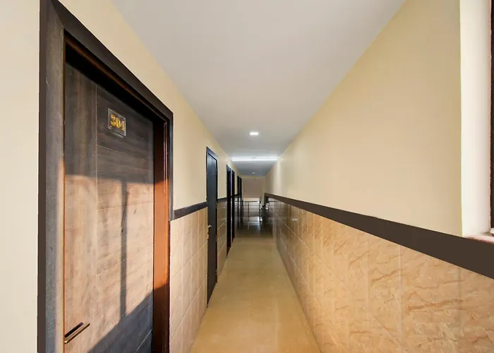 Hotel O Sanjay Palace