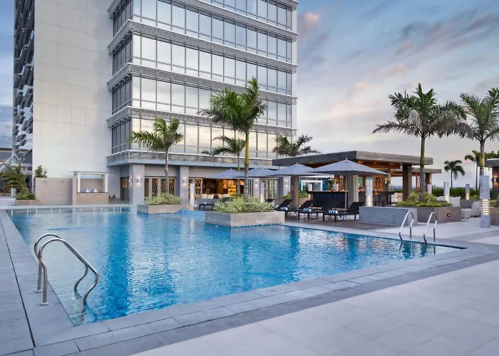 Courtyard By Marriott Iloilo