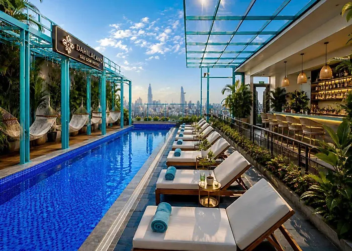 Dahlialand Saigon Hotel & Swimming Pool