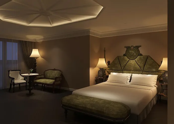 Hanoi Emerald Waters Hotel & Spa