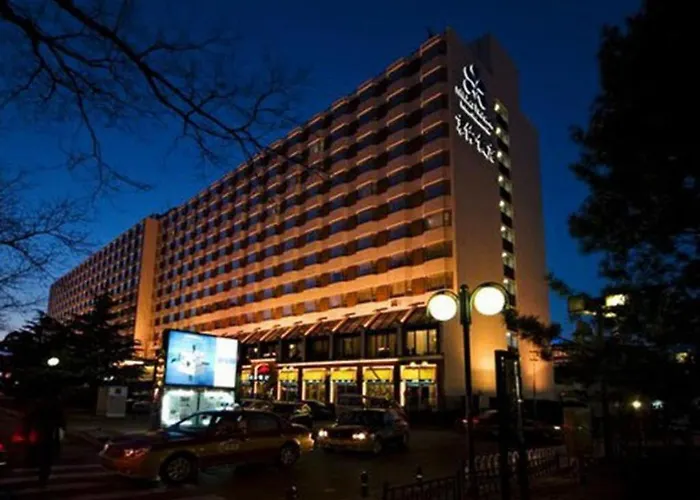 Jinglun Hotel Peking
