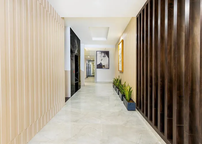 Hotel Elinor By Dazzling Hotels & Resorts