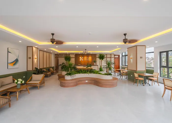 Nature Hotel - Le Hong Phong