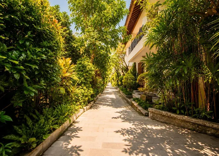 Bali Ayu Hotel & Villas Kuta 