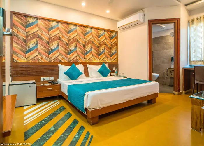 Uddhav Vilas A Family Hotel