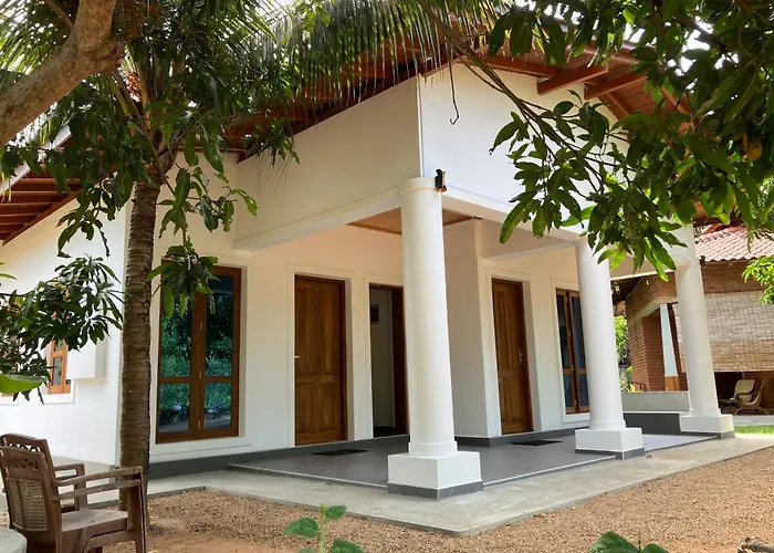 Aki Villa Passikudah