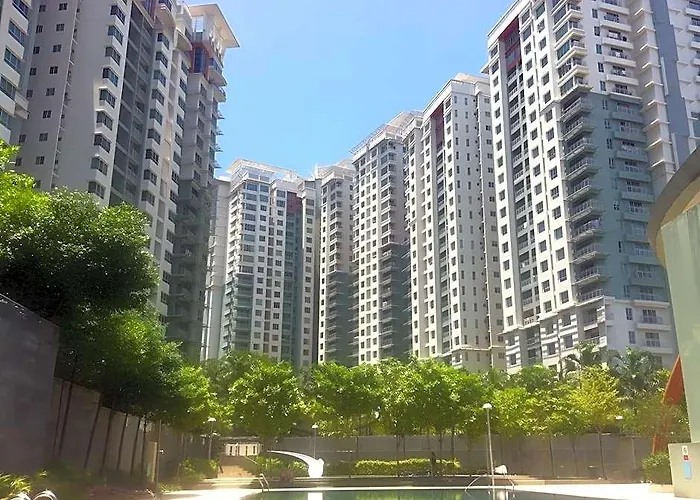 Short Stays Condominium