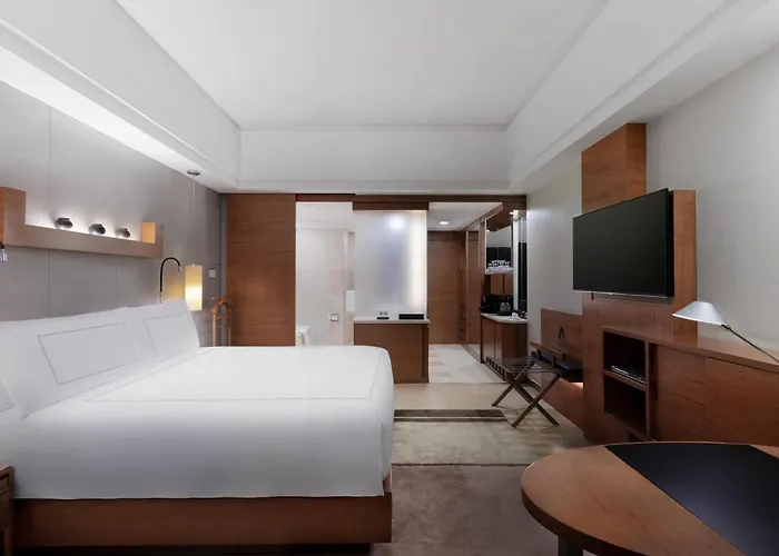 Swissotel Grand Shanghai