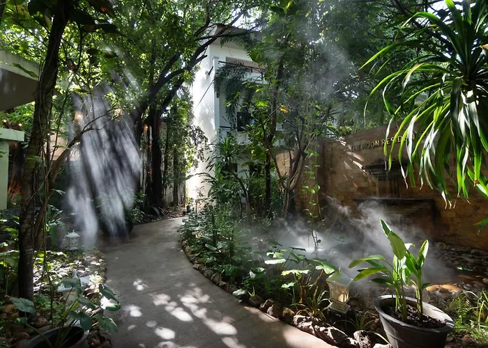 The Moon Residence & Spa