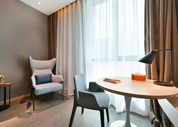 Atour Hotel Tianjin Eye
