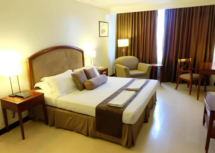 Hotel Supreme Convention Plaza