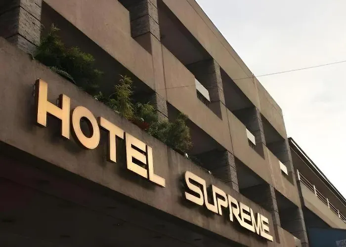 Hotel Supreme Convention Plaza