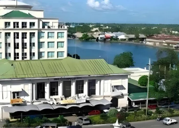 People'S Hotel