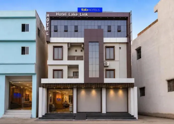 Hotel O Lake Link