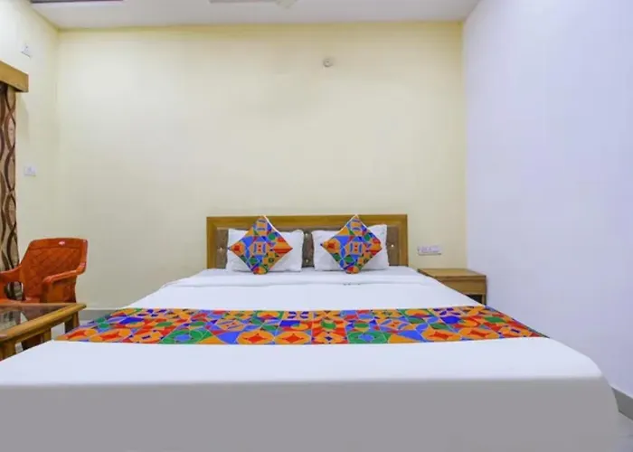 Hotel O Lake Link