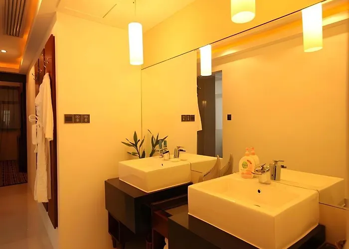 Elegance Bund Hotel Shanghai