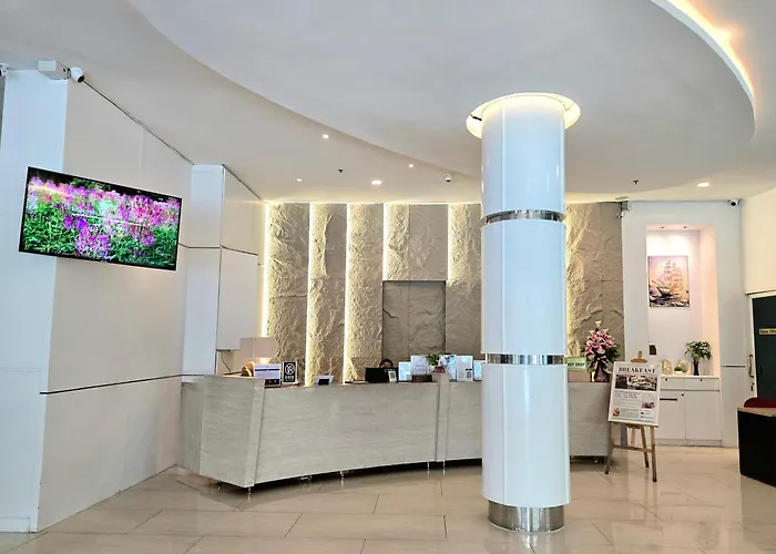 Baron Beach Hotel