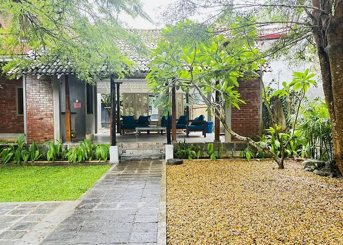 N 34 Hotel Mirissa