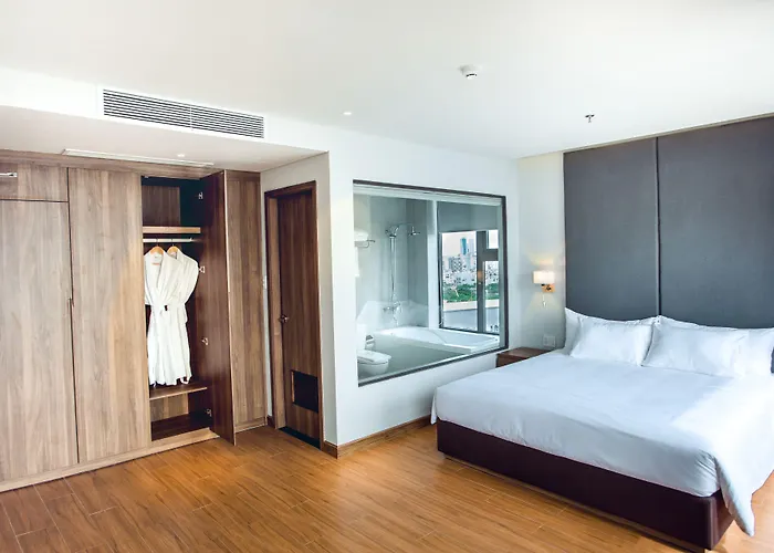Glamour Hotel Da Nang