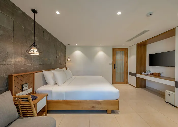 Ponte Boutique Da Nang Hotel