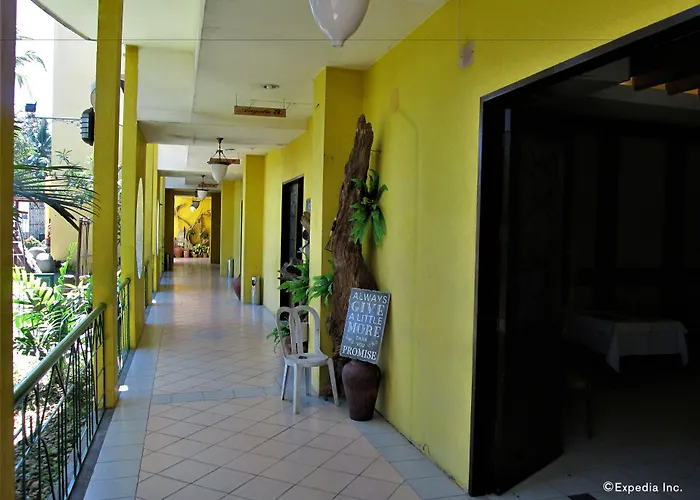 Country Village Hotel Cagayan de Oro