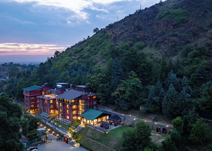 Golden Tulip Srinagar