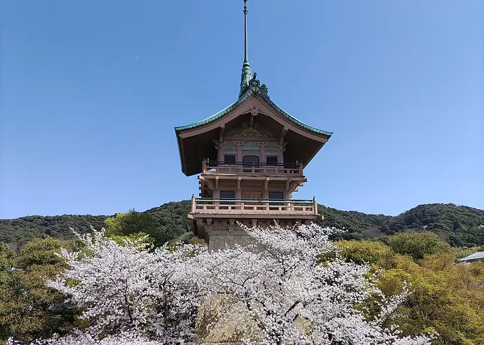 Gion Ryokan Karaku