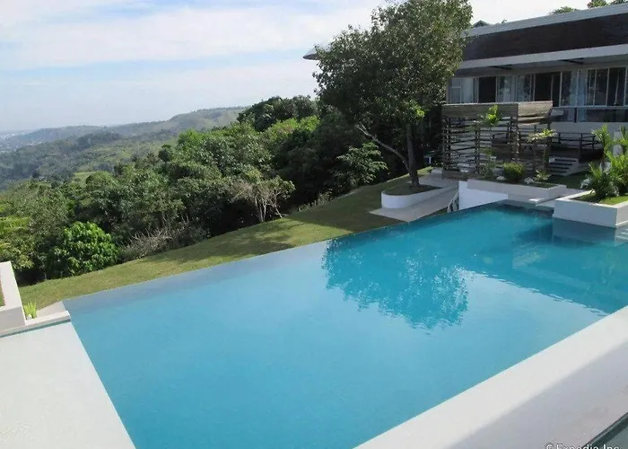 Ultra Winds Mountain Resort (Adults Only)