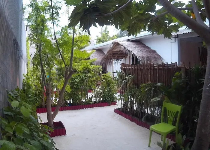 Hotel Maafushi View