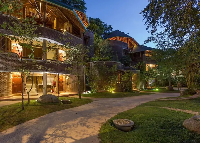 Grand Udawalawe Safari Resort