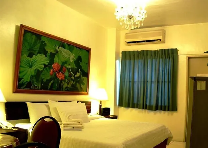 New Solanie Hotel