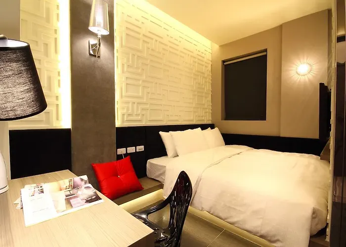 Leesing Hotel