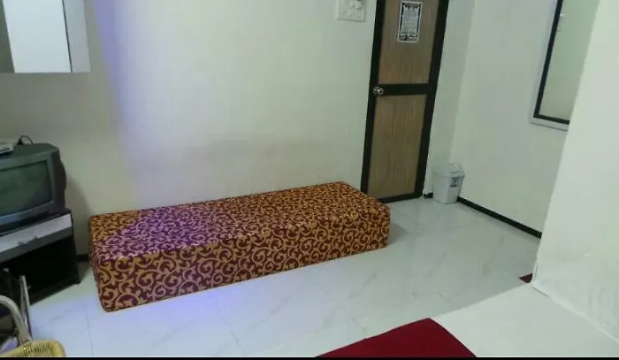 New Metro Guest House Mumbai