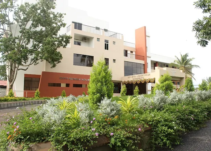 Park Hotel And Resort