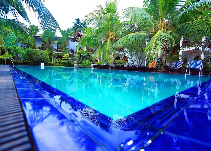 Hotel Bentota Village