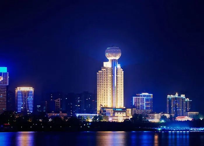 Howard Johnson Pearl Plaza Wuhan