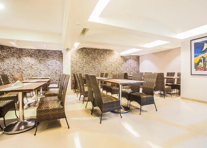 Fabhotel Savoy Suites Mumbai Airport