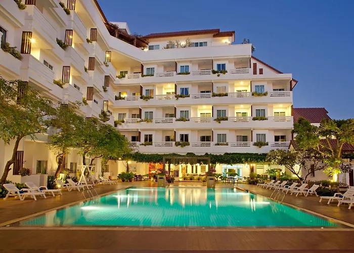 Hill Fresco Hotel