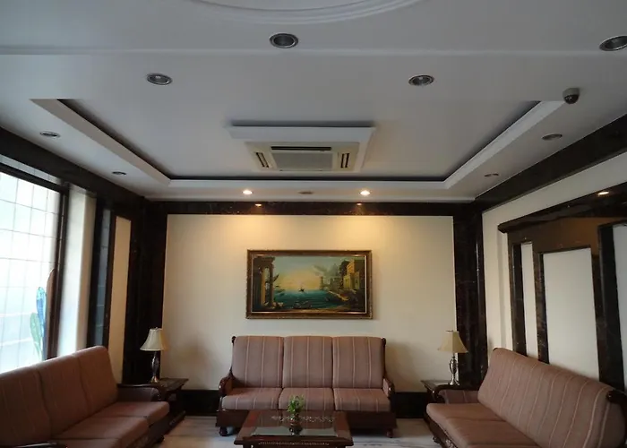 Florence Inn Nuova Delhi