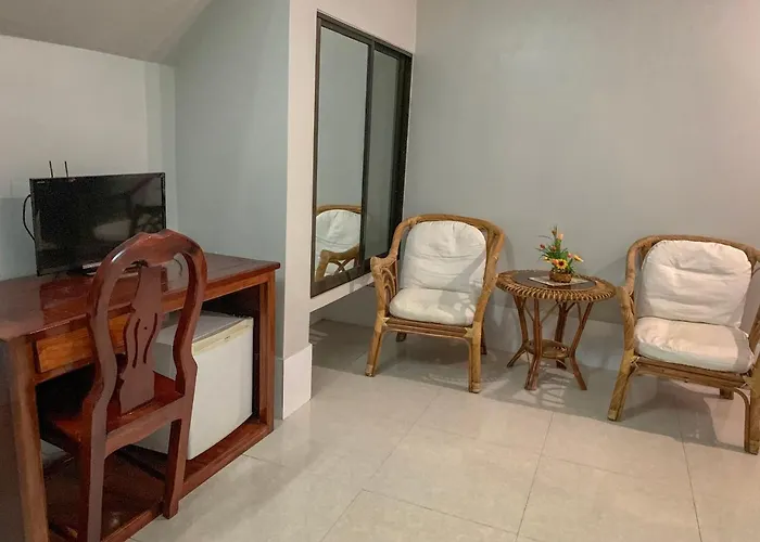Damnak Riverside Villa
