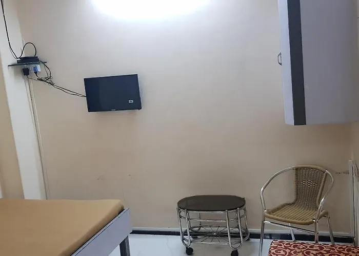 New Metro Guest House Mumbai