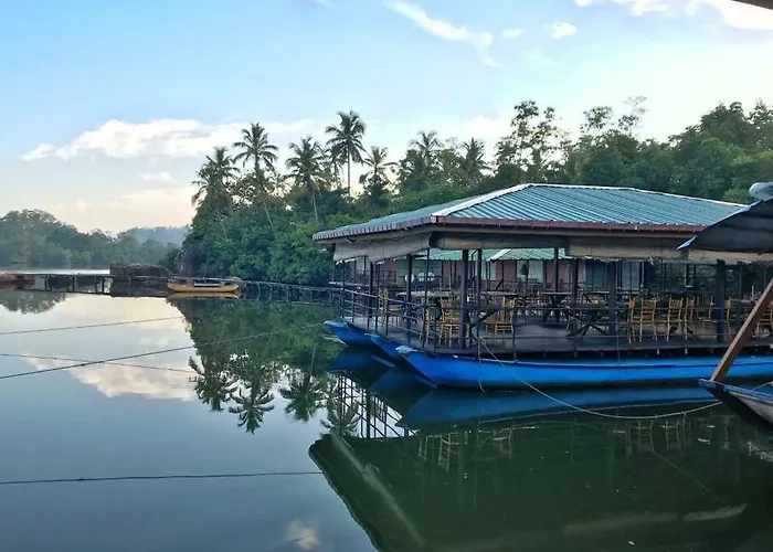 Hikkaduwa Shiny Lakeside Resort