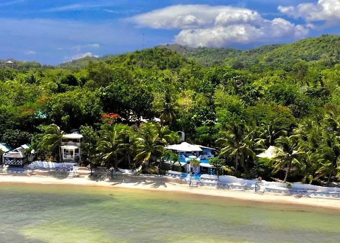 Casa de la Playa Beach Resort