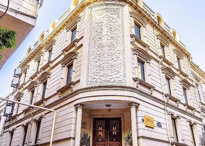 Nemi Baku Center Hotel