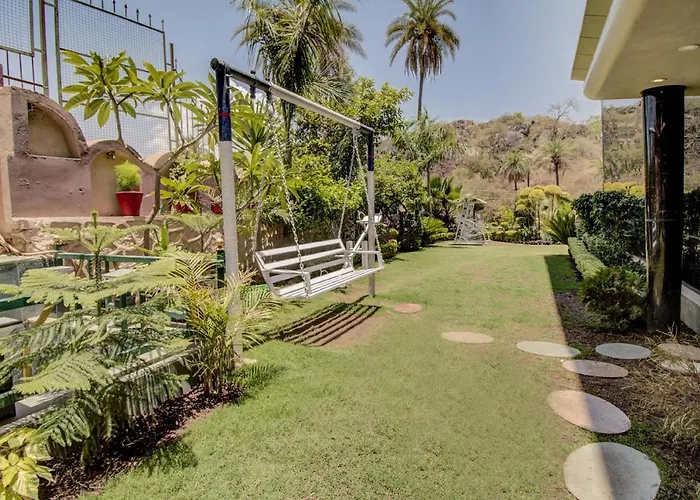 Hotel Royale Palace Mount Abu