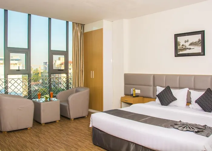 Botahtaung Hotel Yangon