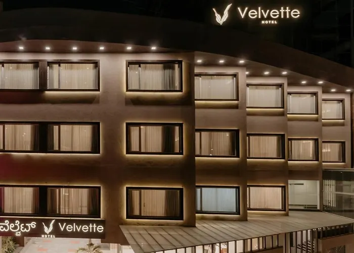 Velvette Hotel