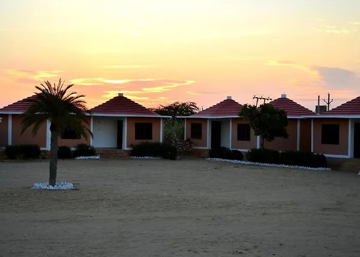 Oasis Camp Sam